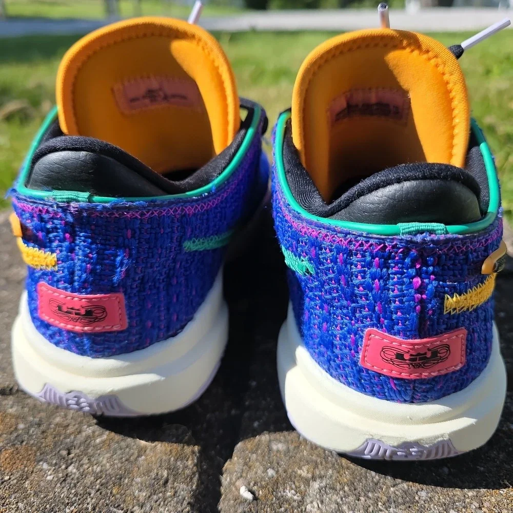 Nike LeBron 20 GS 'Racer Blue'‎ DQ8651-401 Size 6.5Y